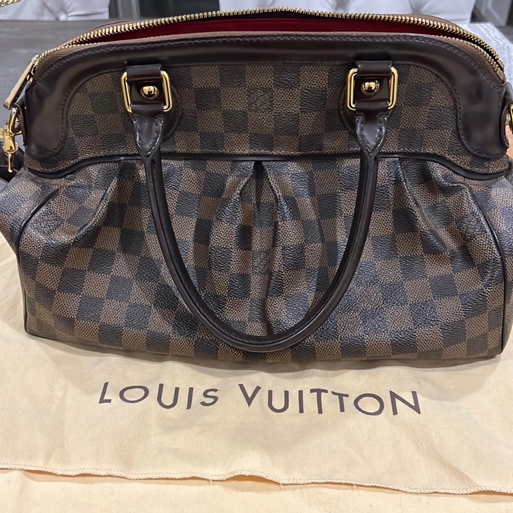 LV Damier Ebene Trevi PM
